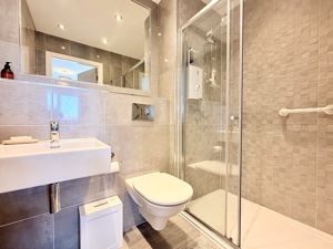 Photo 17- click for photo gallery